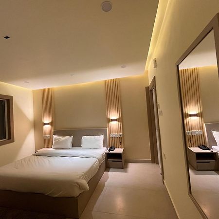 Spruce Hill Hotel & Restro Найнитал Экстерьер фото